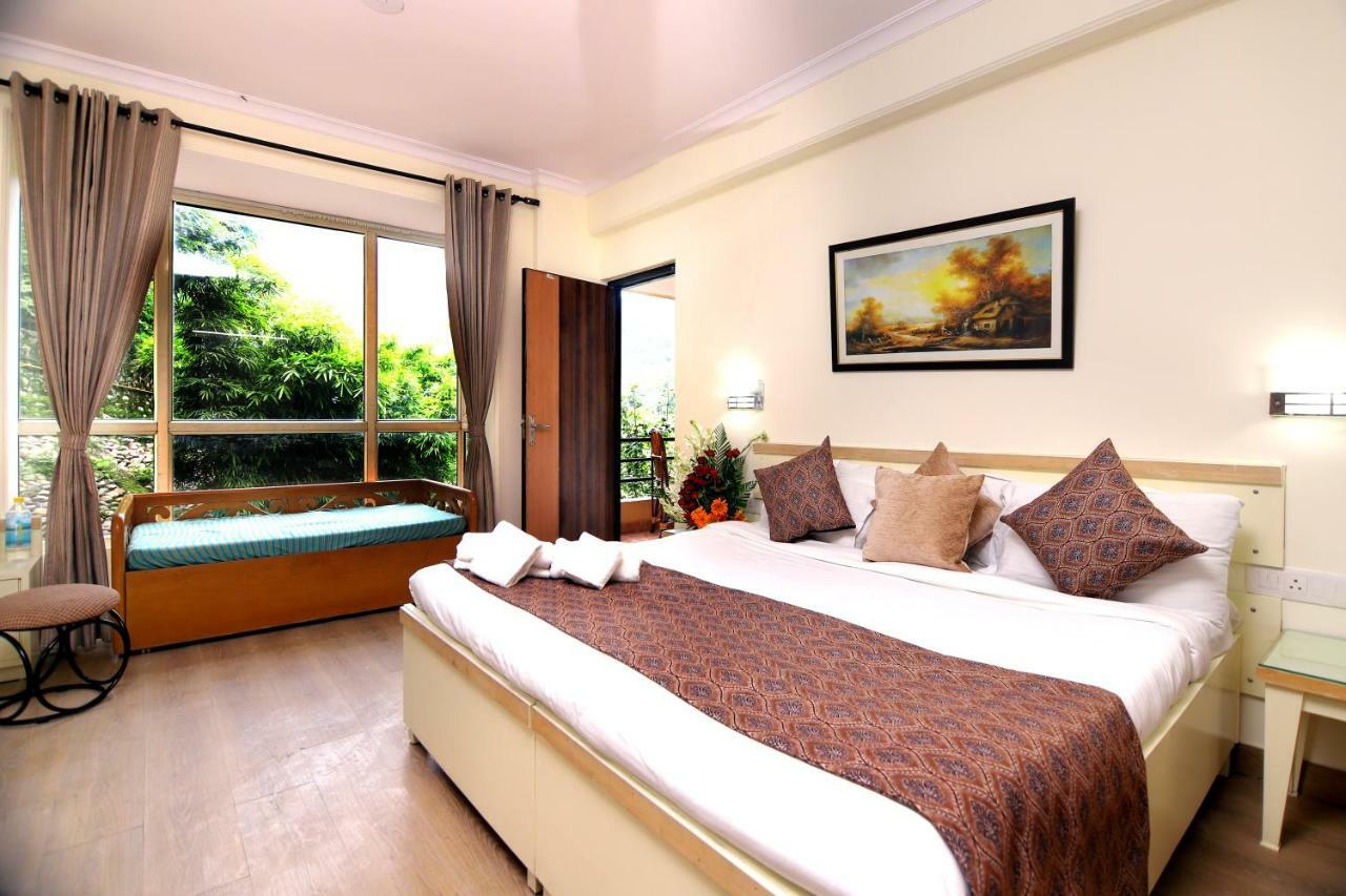 Luxury Aloha Apartments Rishikesh Bagian luar foto