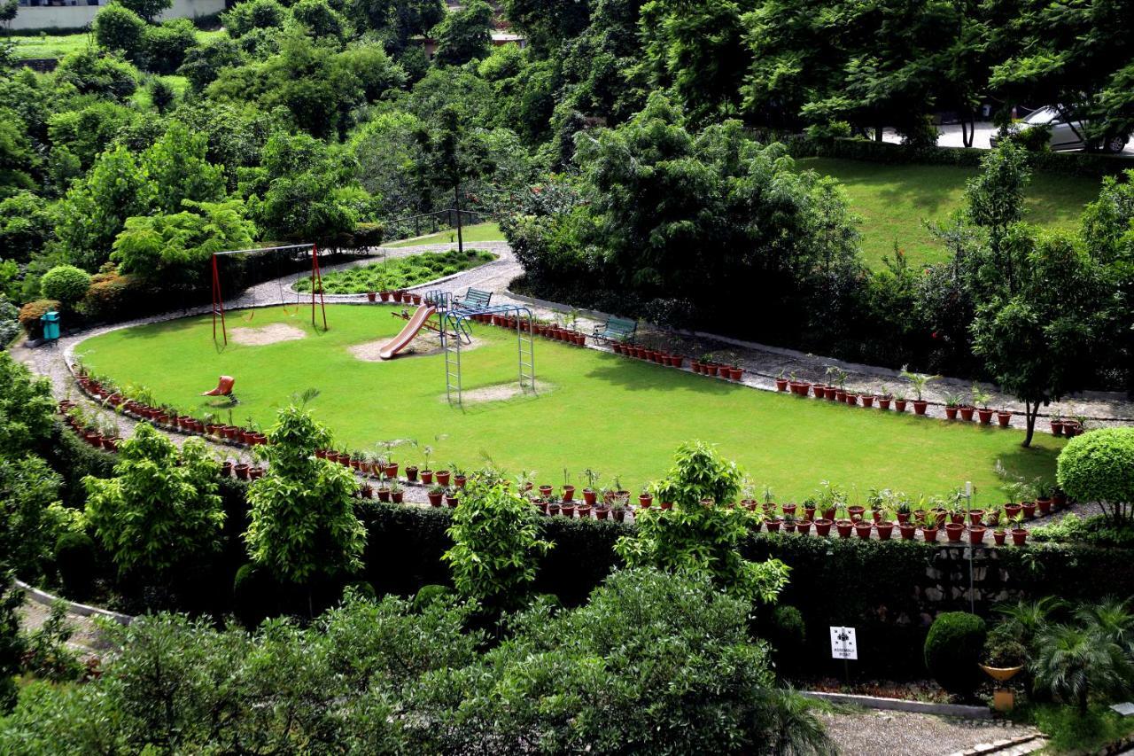 Luxury Aloha Apartments Rishikesh Bagian luar foto